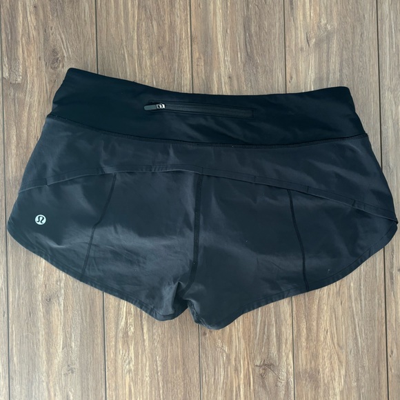 Lululemon Speed Up Black Shorts - Picture 3 of 5